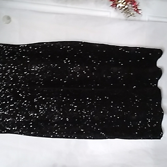 OLIVIA MATTHEW'S LITTLE BLACK SPARKLY DRESS - Picture 9 of 10